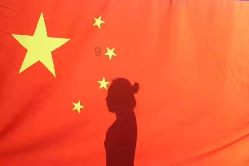 15岁还不抽烟正常吗?游戏画面
